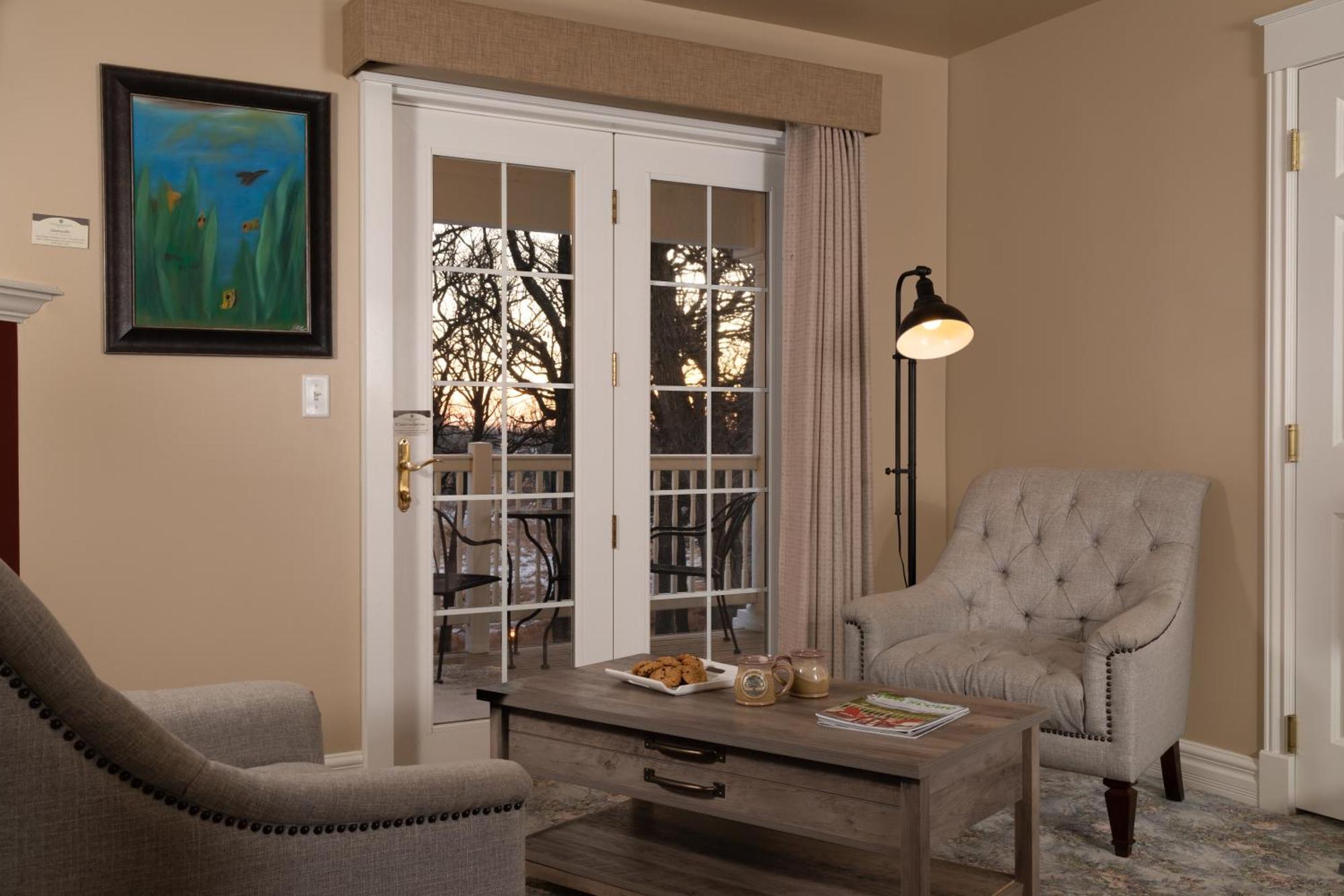 The Oakwood Inn Okoboji Luaran gambar
